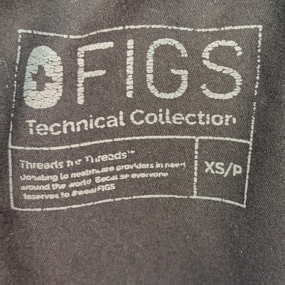 Figs Yola Scrubs Pants size XSmall Petite in Black - Picture 7 of 9